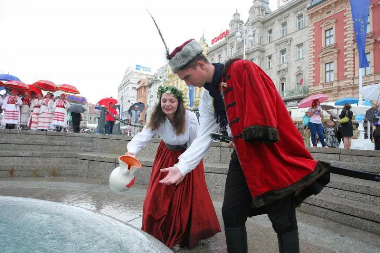 Reinkarnacija legende o Mandi na zagrebačkom Manduševcu