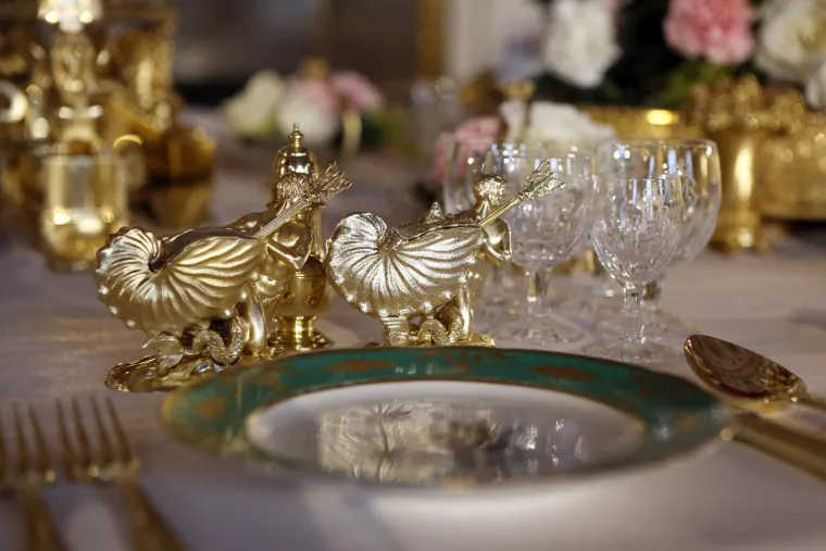 Izložba - 60 godina krunidbe Elizabete II.