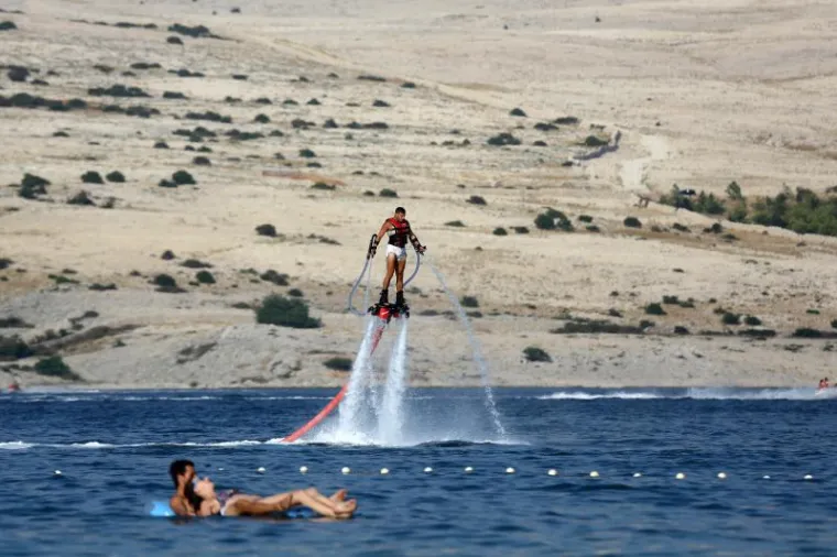 Tulumi na Zrću postaju sve razuzdaniji