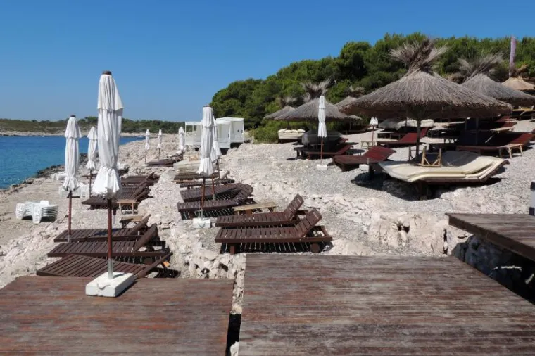 Carpe Diem Beach pod ključem
