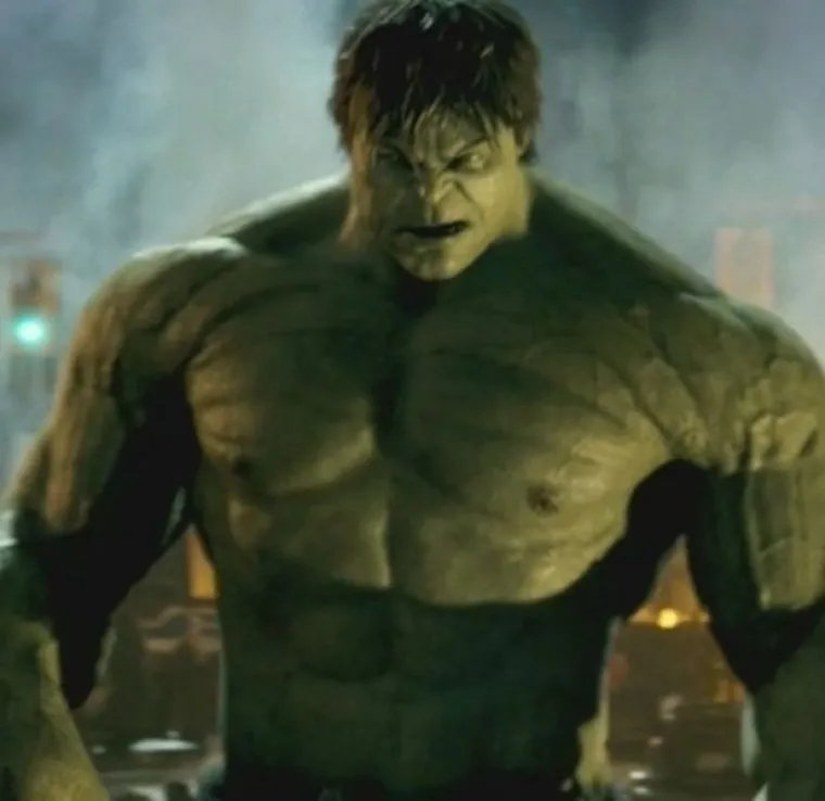 Hulk - Edward Norton 2008.