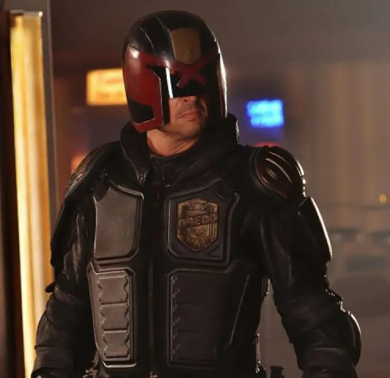 Dredd - Karl Urban 2012.