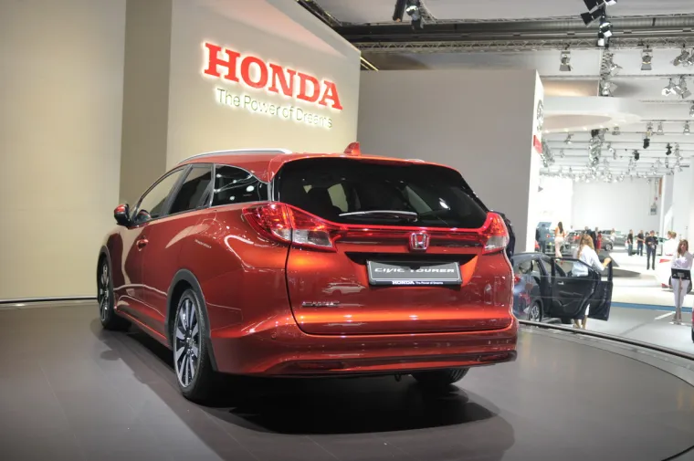 Honda Civic Tourer