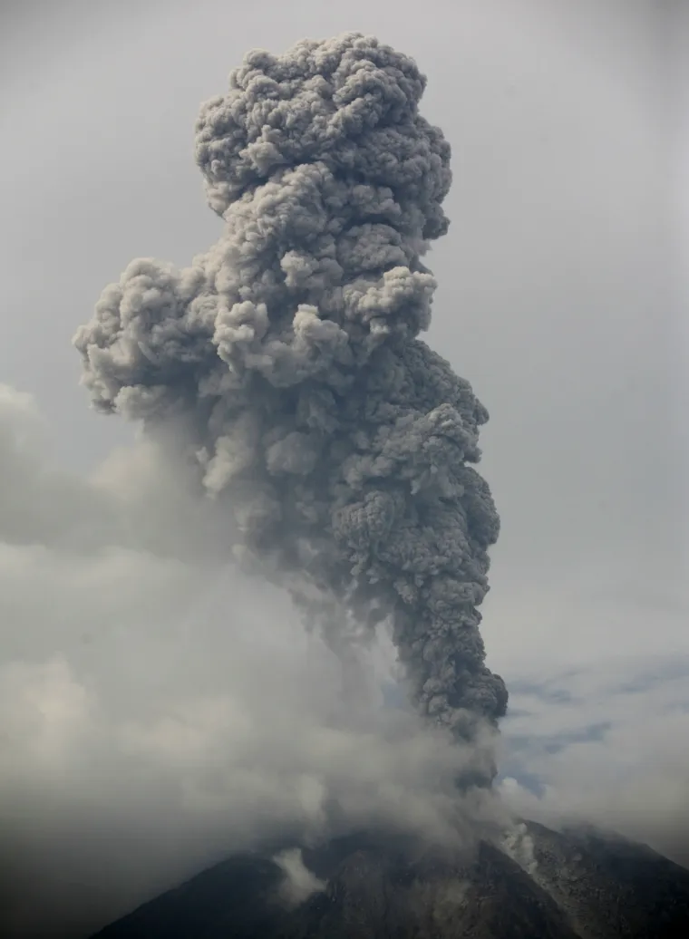 Erupcija vulkana Sinabung
