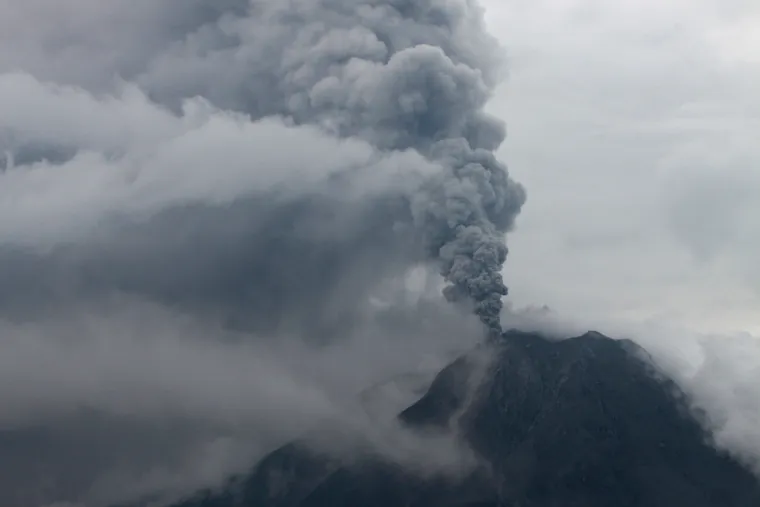 Erupcija vulkana Sinabung