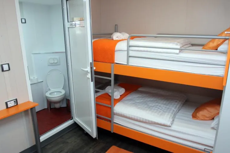 Otvoren prvi hrvatski botel