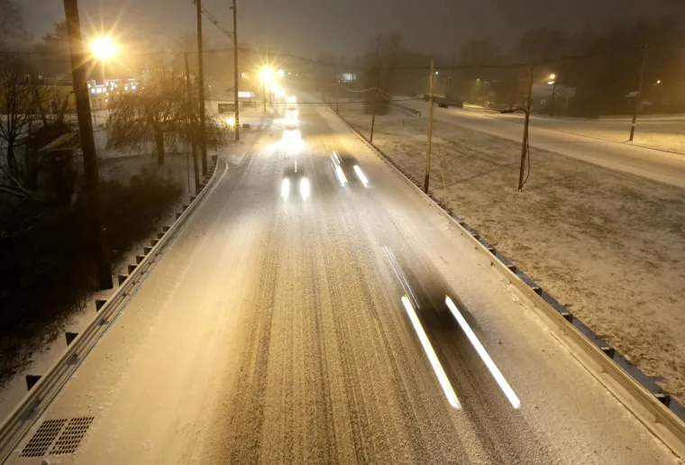 Snježna oluja paralizirala dijelove SAD-a