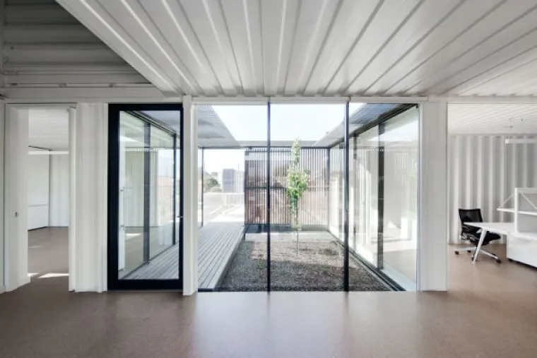 Kompletan uredski kompleks od kontejnera