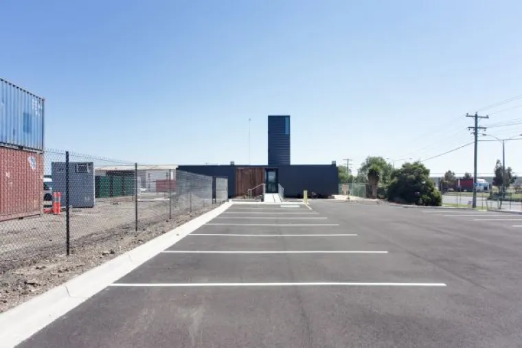 Kompletan uredski kompleks od kontejnera