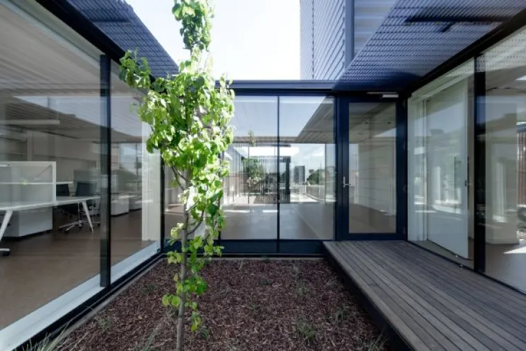 Kompletan uredski kompleks od kontejnera