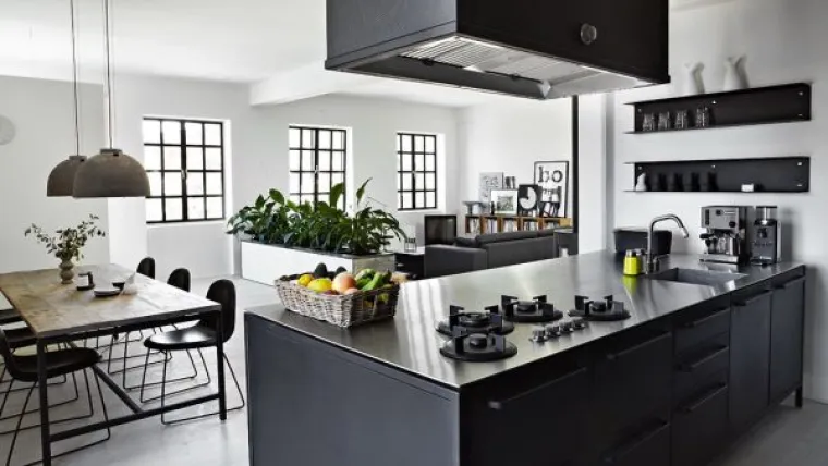 Napu&scaron;tena tvornica transofmirana u krasan obiteljski dom