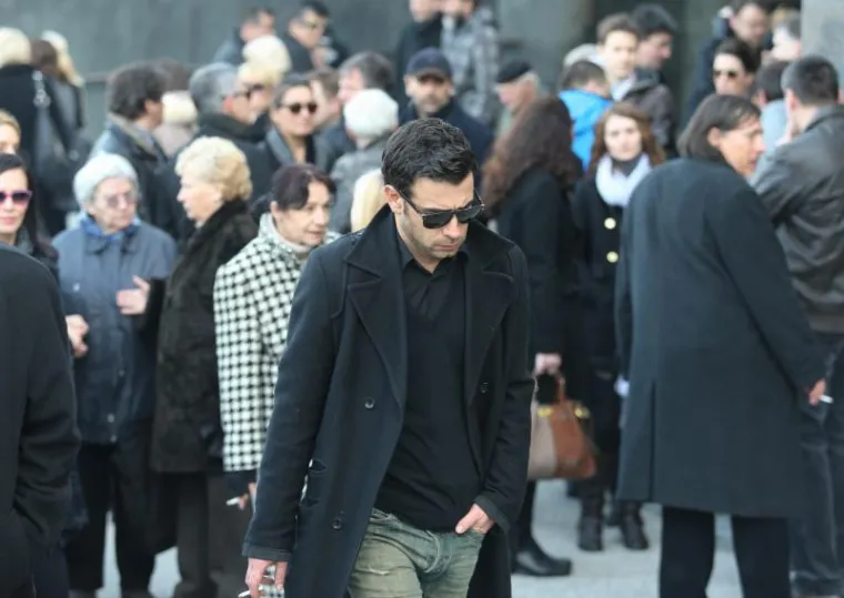 Uplakani glumci na posljednjem ispraćaju Maje Petrin