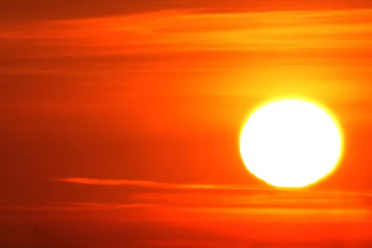 Prekrasno prvo proljetno svitanje u Zagrebu