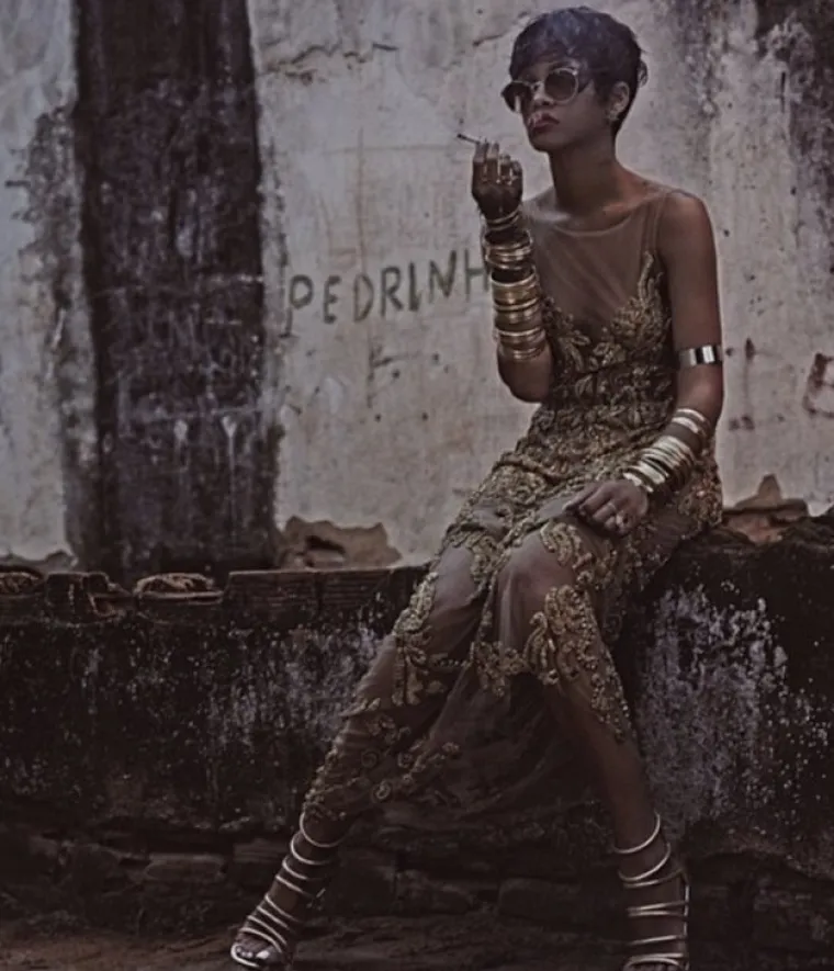 Rihanna u seksi editorijalu malo toga ostavila ma&scaron;ti