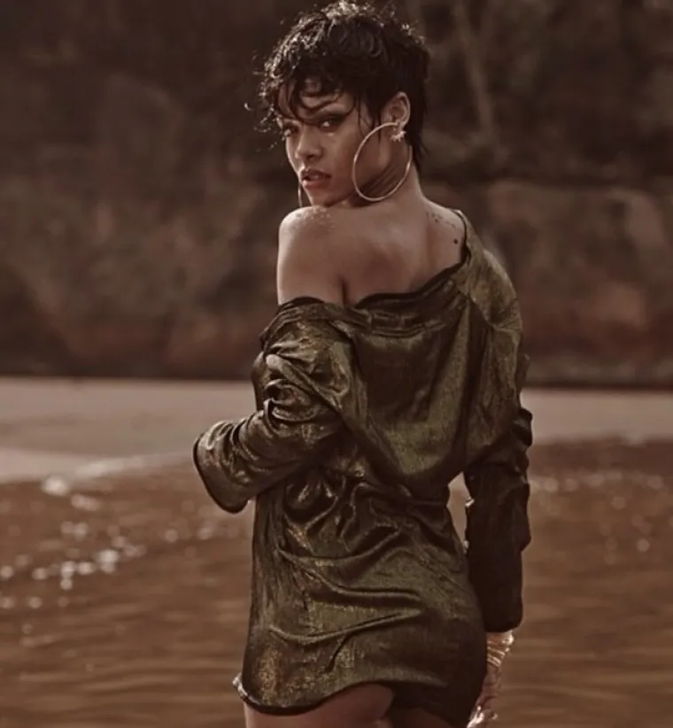 Rihanna u seksi editorijalu malo toga ostavila ma&scaron;ti