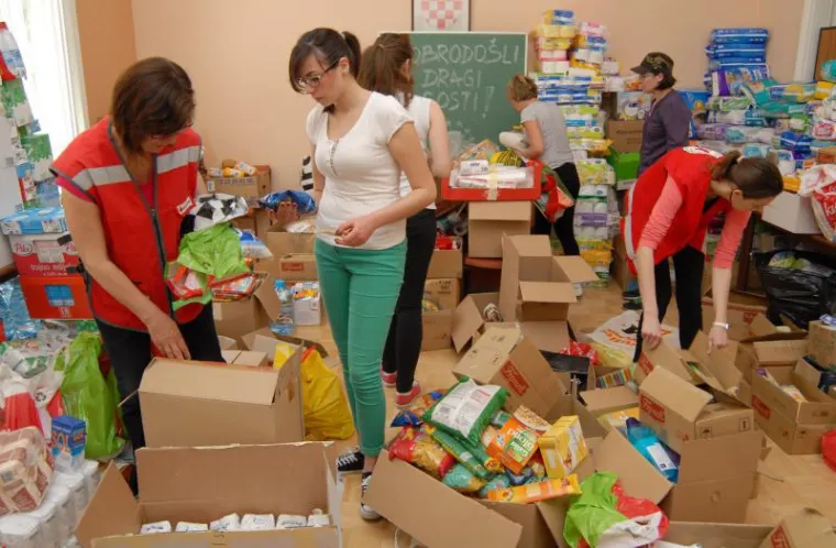 Građani diljem Hrvatske ujedinjeni u solidarnosti pomažu ugroženima