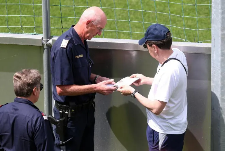 Policija legitimirala '&scaron;pijuna' koji već dva dana prati treninge Vatrenih