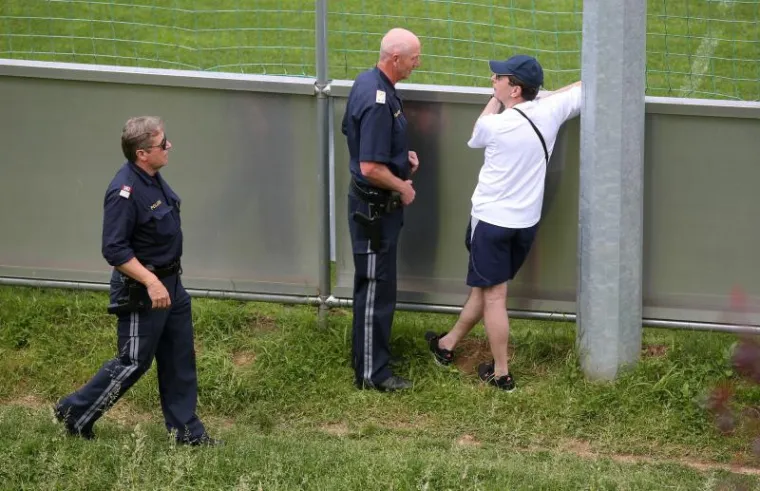 Policija legitimirala '&scaron;pijuna' koji već dva dana prati treninge Vatrenih