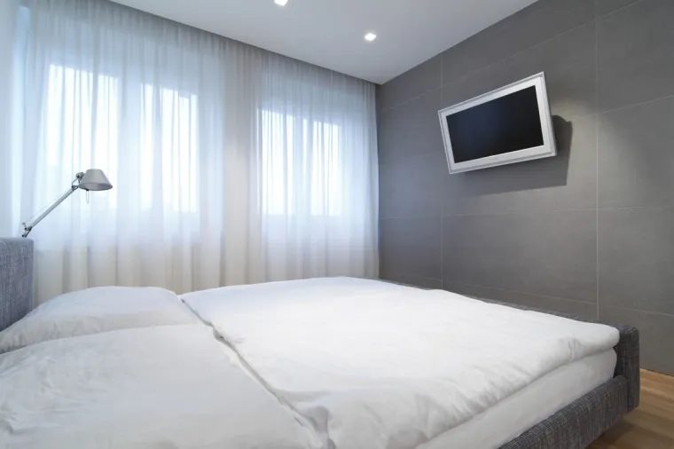 Stan s neobičnim 'zelenim' zidom