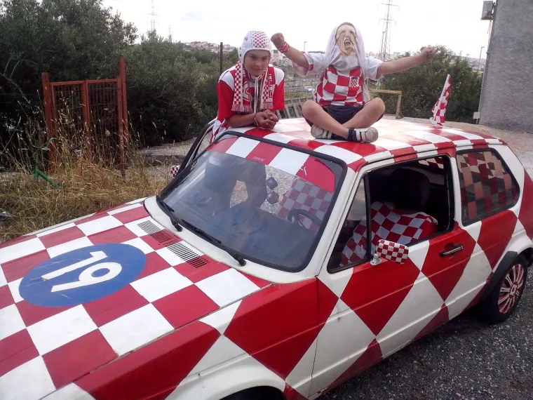 'Kockice' opet na ulicama: Navijači jedva čekaju Kamerun!