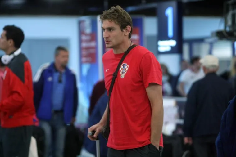 'Vatreni' sletjeli na Pleso