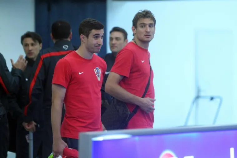 'Vatreni' sletjeli na Pleso