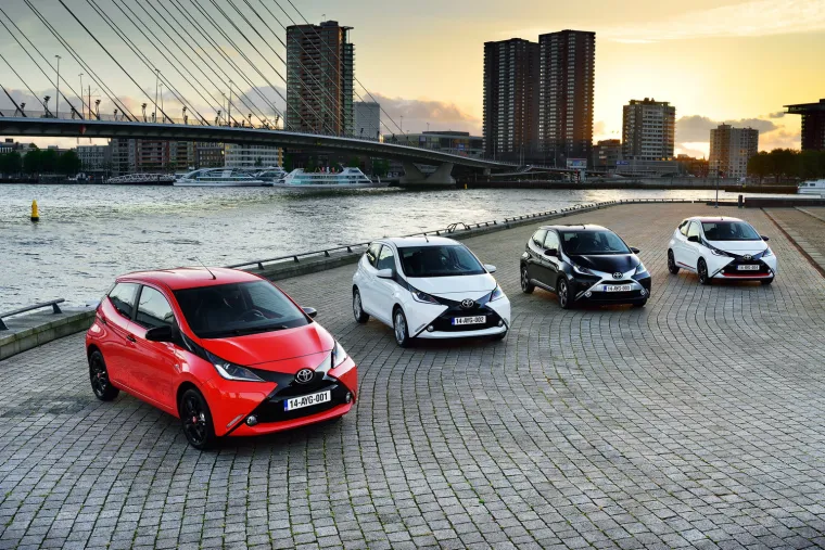 Toyotin mališan idealan za ljetnu vožnju