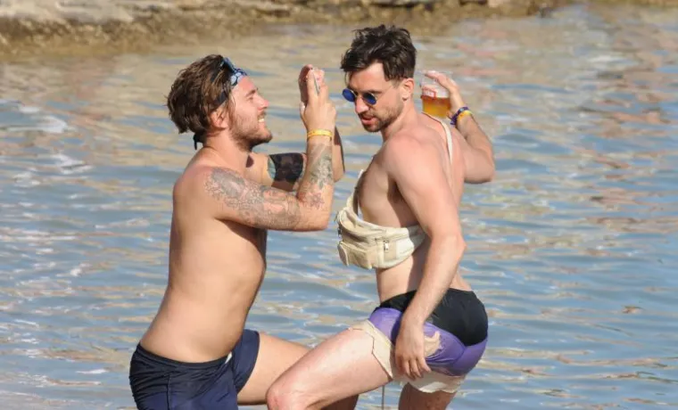 Užarena atmosfera i gole grudi u Tisnom