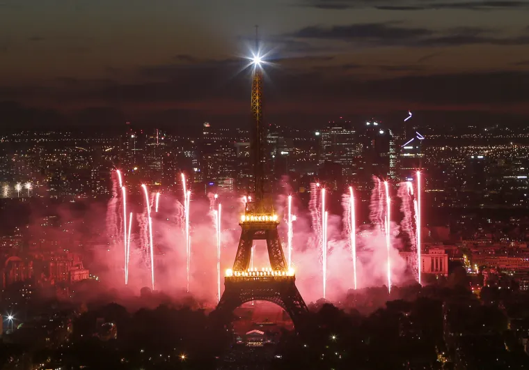 Fenomenalnim vatrometom obilježena obljetnica pada Bastilje