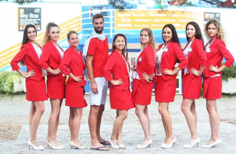 ATP Umag: Finalistice izbora za Miss hostesa