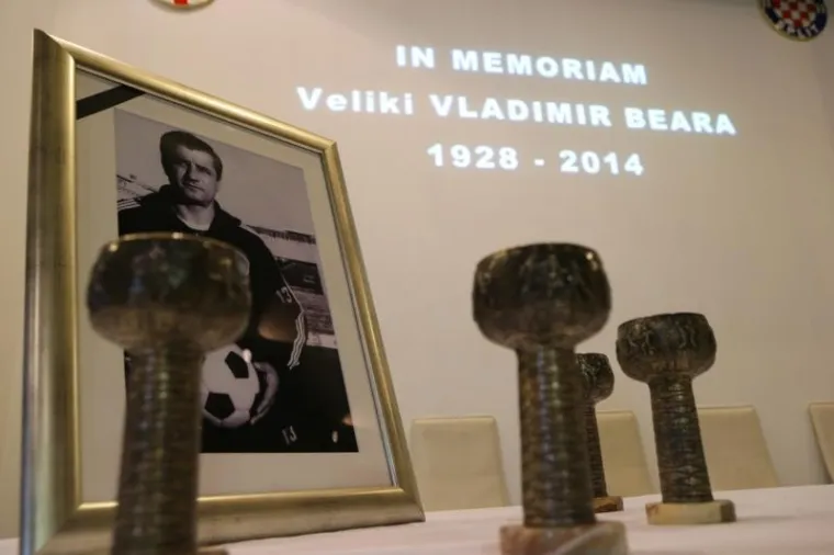 Na Poljudu održana komemoracija za Vladimira Bearu