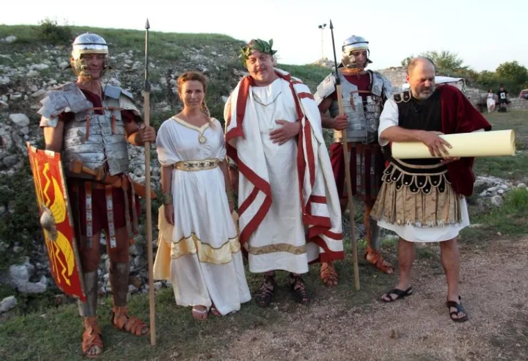 Antonija Blaće, Zlatan Zuhrić, Burnumske Ide