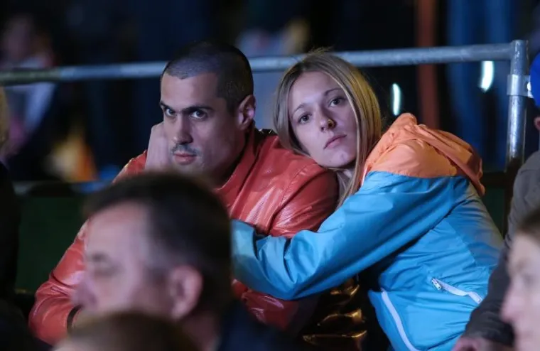 Ana Šimić s dečkom gledala natjecanje pokraj gradskih fontana