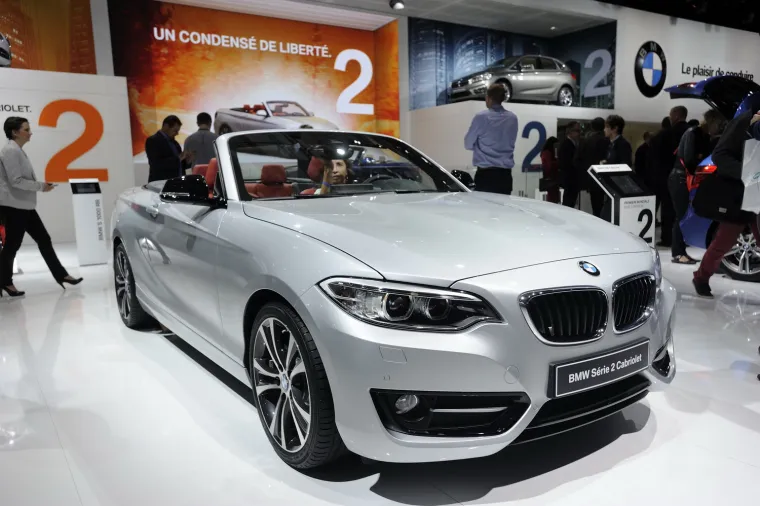 Pogledajte vrhunske 'pile' na pariškom spektaklu