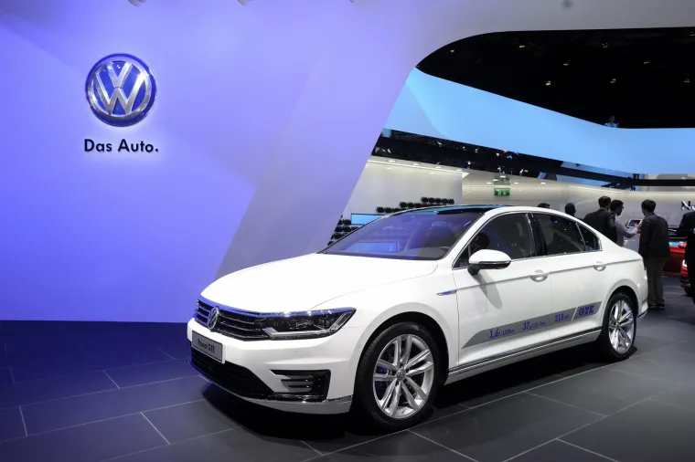 Pogledajte vrhunske 'pile' na pariškom spektaklu