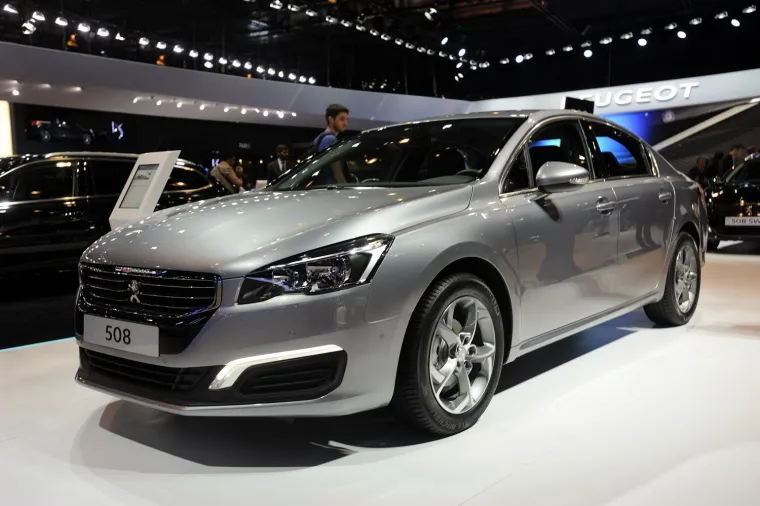 Pogledajte vrhunske 'pile' na pariškom spektaklu