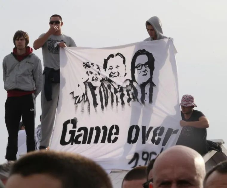 Na prosvjedu protiv HNS-a  splitsku Rivu okupiralo 30.000 navijača