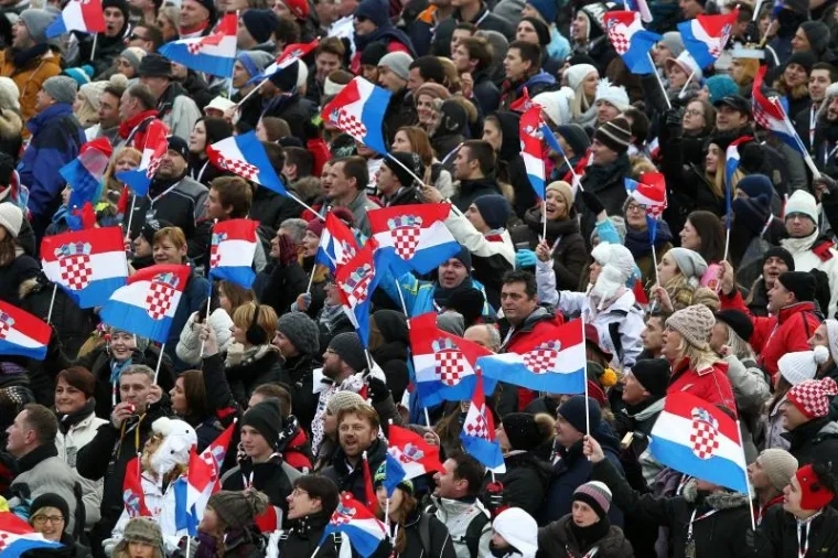 VIP Snow Queen Trophy, navijači