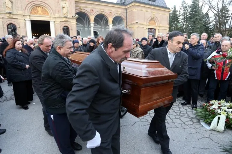 Posljednje zbogom dragom prijatelju i kolegi Kemalu Montenu