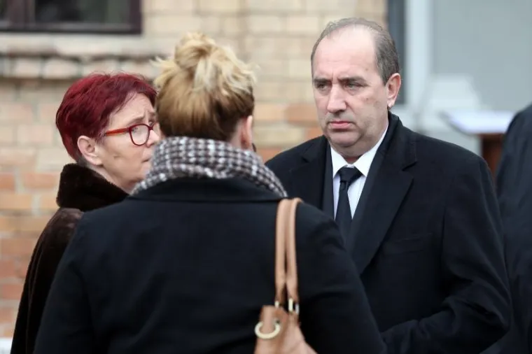 Posljednje zbogom dragom prijatelju i kolegi Kemalu Montenu
