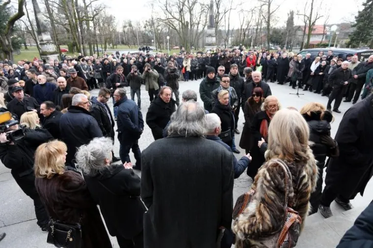 Posljednje zbogom dragom prijatelju i kolegi Kemalu Montenu