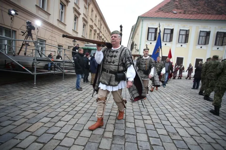 Užurbano spremanje za inauguraciju