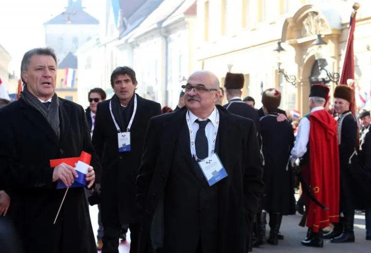 Dolazak uzvanika na svečanu inauguraciju Kolinde Grabar-Kitarović
