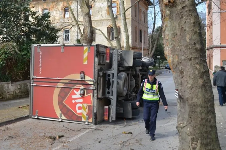 Prometna nesreća u Puli