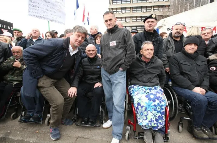 Branitelji organizirali skup podrške kao odgovor na prosvjed Occupy Croatie