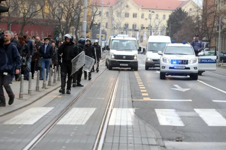 Branitelji organizirali skup podr&scaron;ke kao odgovor na prosvjed Occupy Croatie