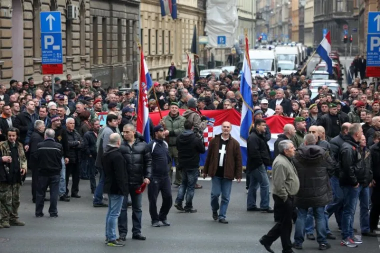 Branitelji organizirali skup podr&scaron;ke kao odgovor na prosvjed Occupy Croatie