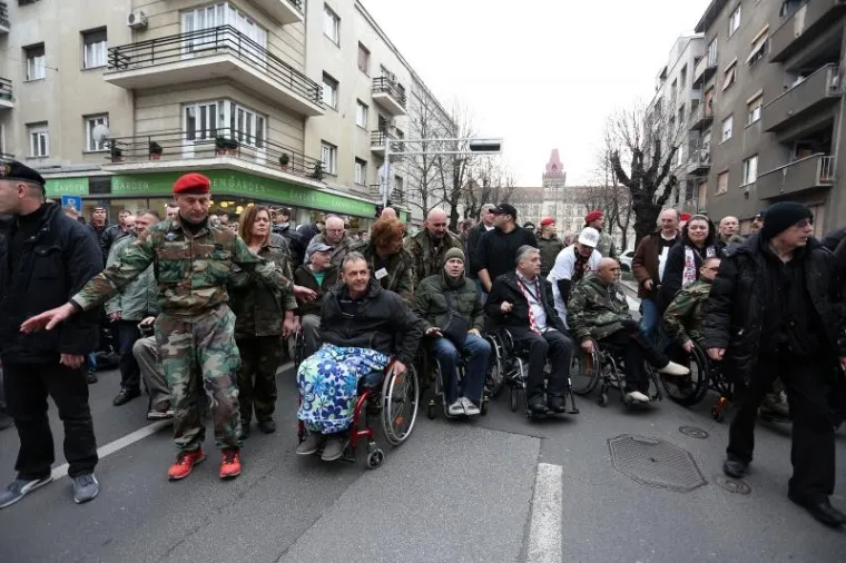 Branitelji organizirali skup podr&scaron;ke kao odgovor na prosvjed Occupy Croatie