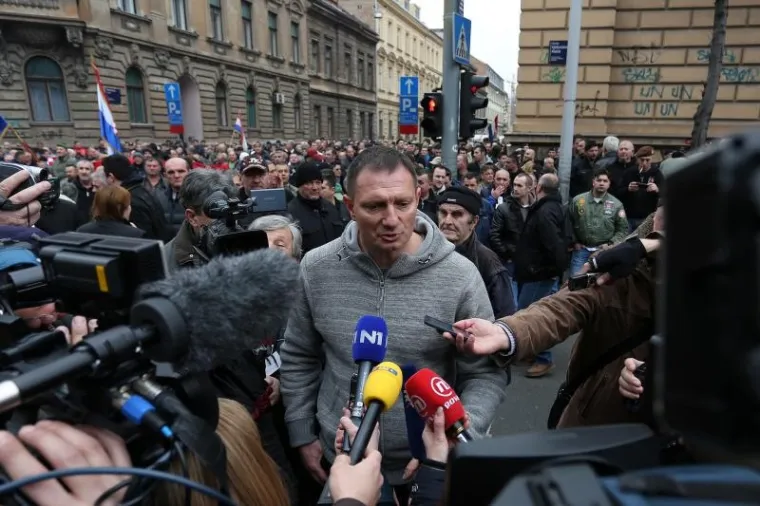 Branitelji organizirali skup podr&scaron;ke kao odgovor na prosvjed Occupy Croatie