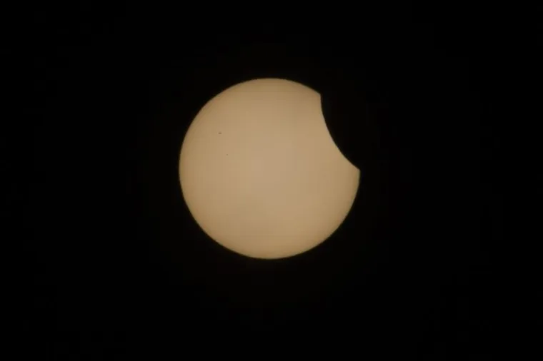 Djelomična pomrčina Sunca, Zagreb